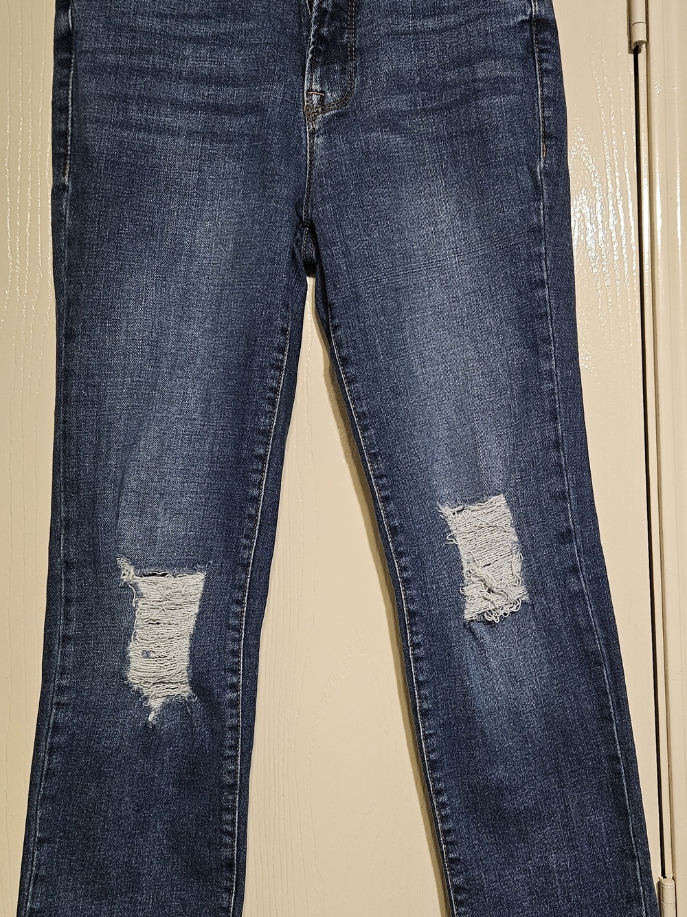 Good American Dark Blue Distressed Skinny Jeans